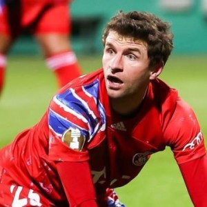 开云服务-秦游夏：谢同行衬托，掉线的拜仁今年继续躺冠？