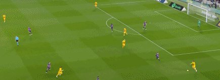 1681165043619002653.gif 巴萨05.gif