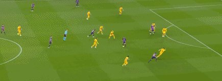 1681165050738002196.gif 巴萨07.gif